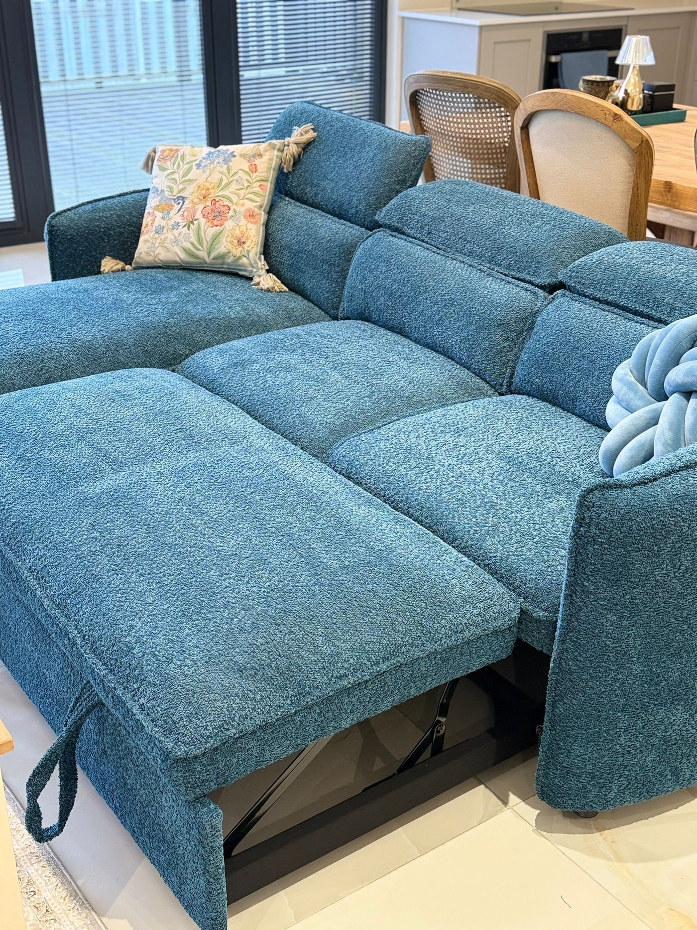 CAPRI Universal Sofa Bed