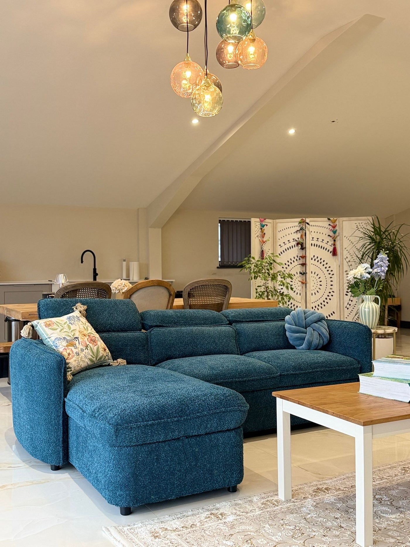 CAPRI Universal Sofa Bed